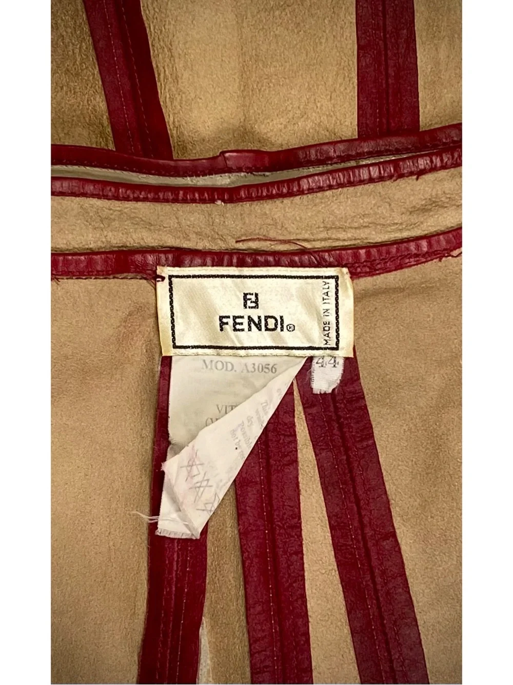 FENDI - Picture 3 of 4